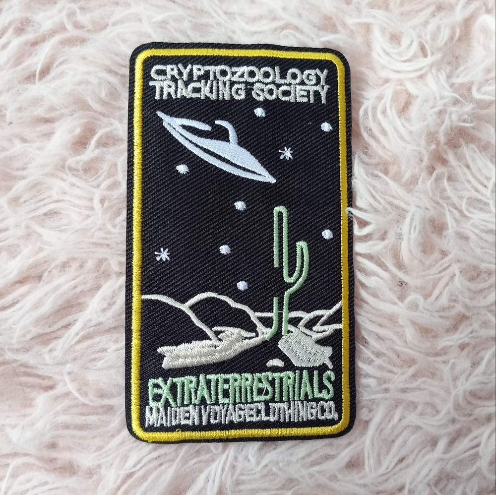 Cryptozoology Extraterrestrial Large iron-on patch! Rare awesome piece